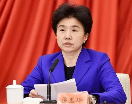 ‘008pg国际版官网入口’压垮希伯杜已成事实,却不忍心裁掉詹姆斯-纳纳利(图4) 008pg国际官网版